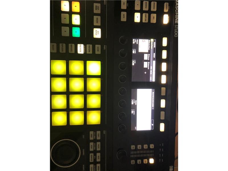 Maschine Studio Black