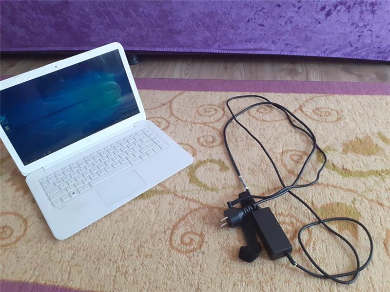 Sorunsuz Laptop 2.800 fiyatı pazarlık var !!!