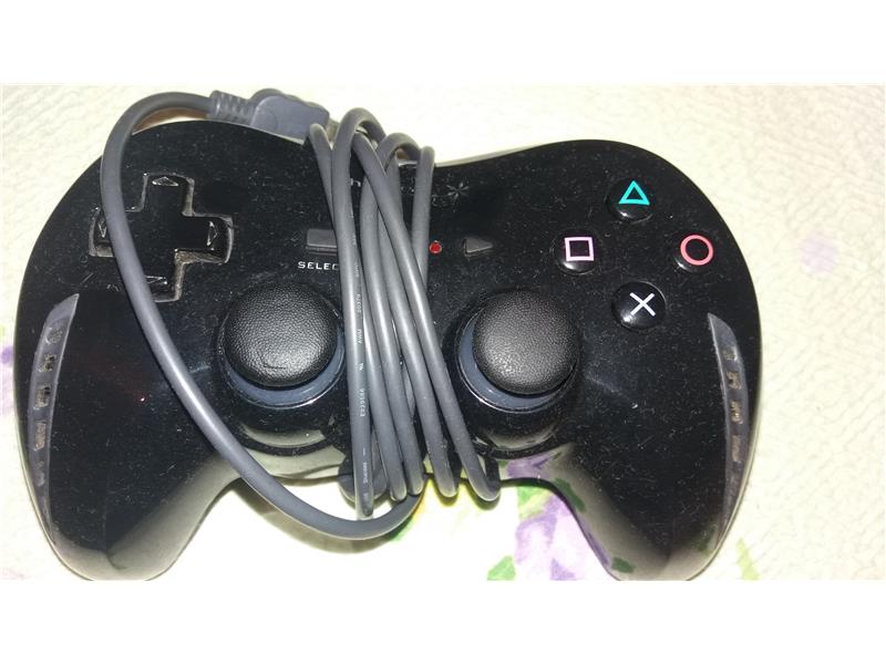 500GB XBOX 360 +10 OYUN KİNECT TEK KOL YANINDA PS3 KOL VERİLECEKTİR