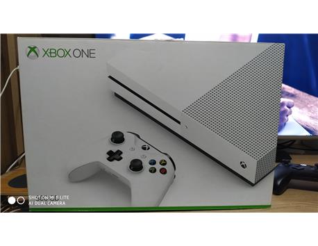 PC takaslı Xbox One S