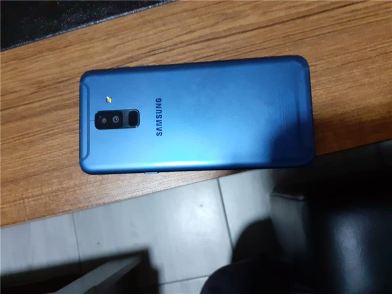 Samsung galaxy a6 plus+