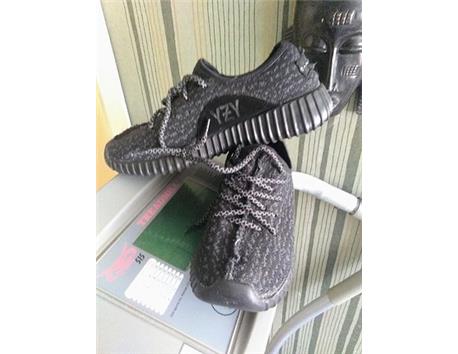 Spor ayakkabı adidas yeezy