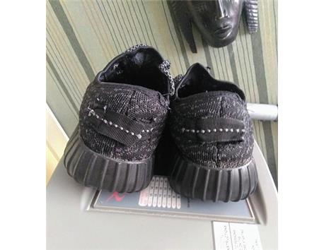 Spor ayakkabı adidas yeezy