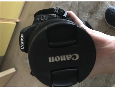 Canon EOS 200D 4 aylık yeni dijital kamera