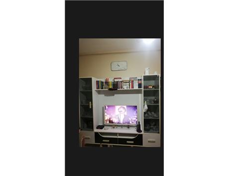 Beyaz kullanışlı temiz Tv ünitesi