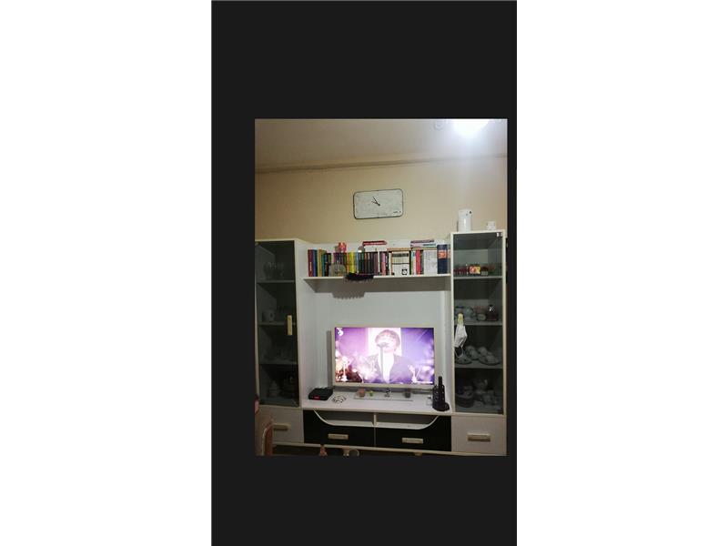 Beyaz kullanışlı temiz Tv ünitesi