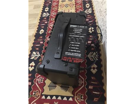 Line 6 Spider Classic 15 Kombo Elektro Gitar Amfisi