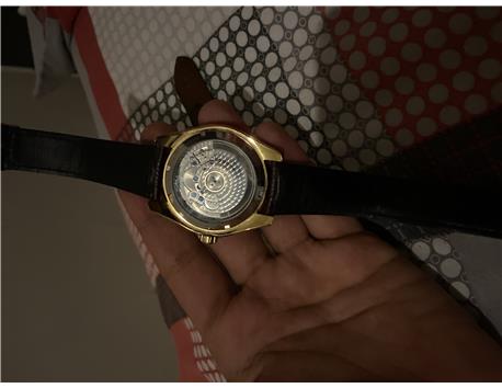 Omega saat