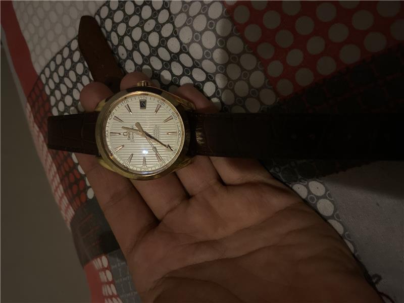 Omega saat