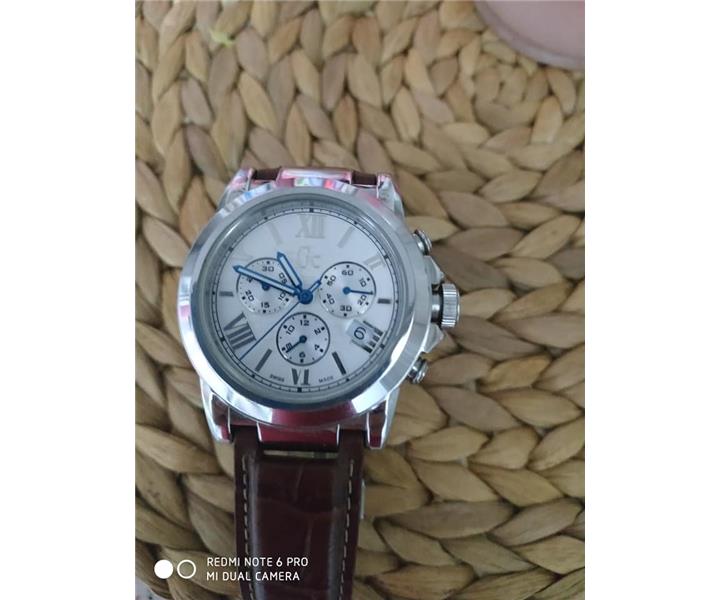 isviçre yapımı orjinal saat piyasa değeri 6800 tl