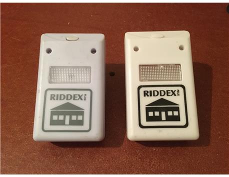 2 Adet Riddex Plus Elektronik Sivrisinek Fare Haşere Kovucu Sinek Kovucu