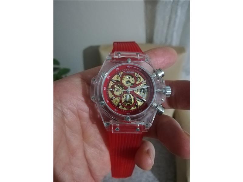 Tegoer otomatik saat
