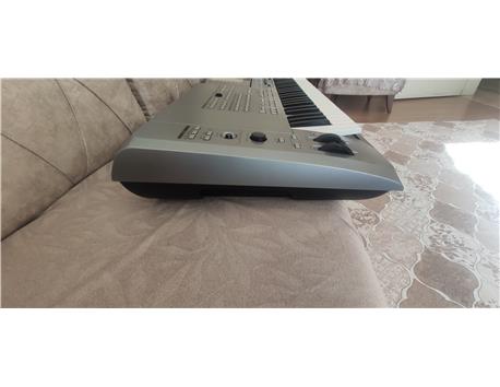 YAMAHA TYROS 5 