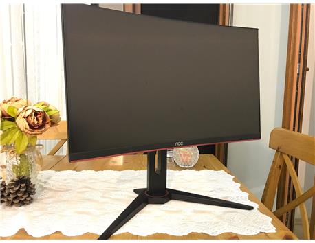 SIFIR Ayarında GAMİNG PC + MONİTÖR (GAMİNG LAPTOP TAKASLI) 