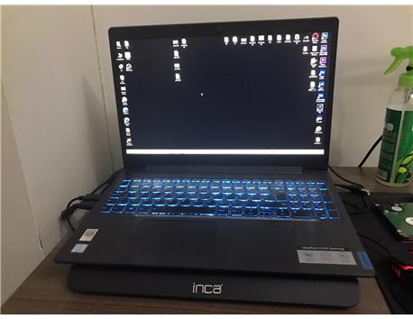 gaming laptop