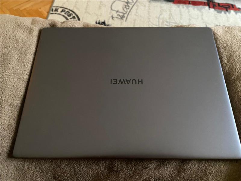 Huawei Matebook 14 Ryzen 5 4600, 512GB SSD 2K Screen