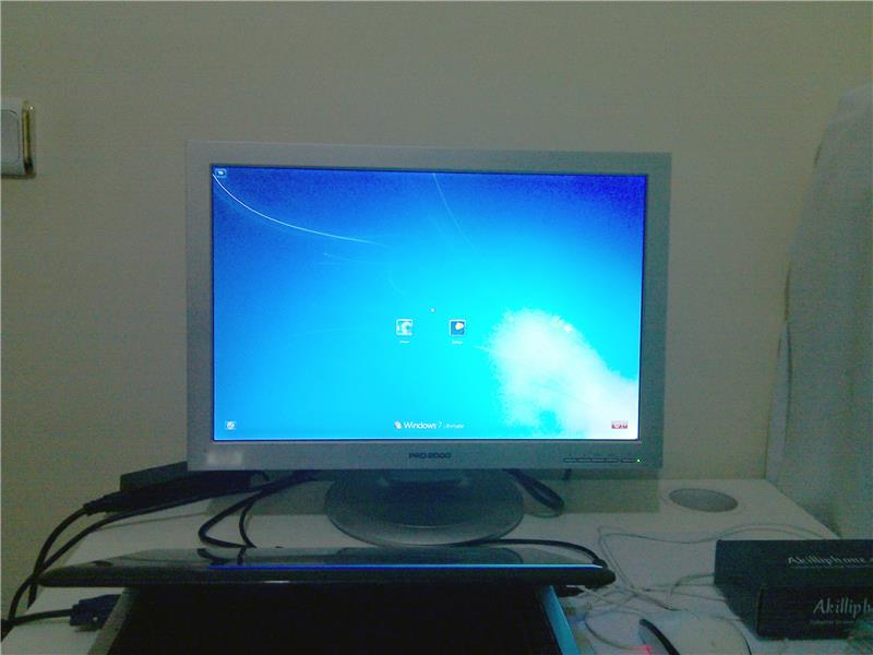 Pro 2000 900W 19´ LCD Monitör