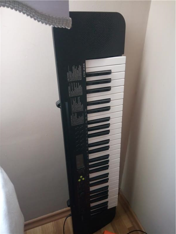 Casio org yeni gibi