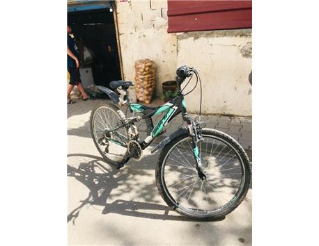 Bianchi 21 vites 2.el siyah bisiklet 