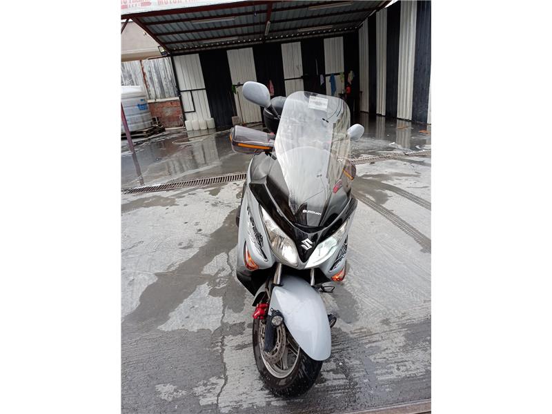 2014 suzuki burgman uh 200