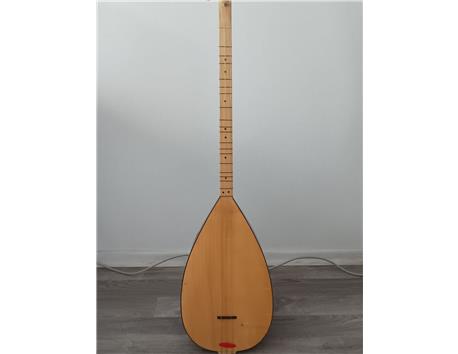 kısa sap bağlama (akustik gitar ile takas olur)