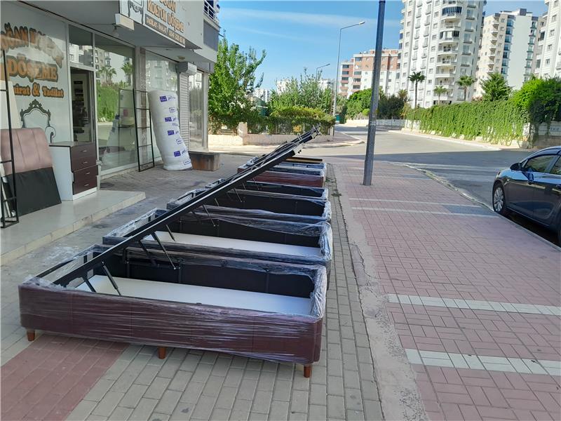 Baza başlık