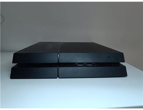 PlayStation 4