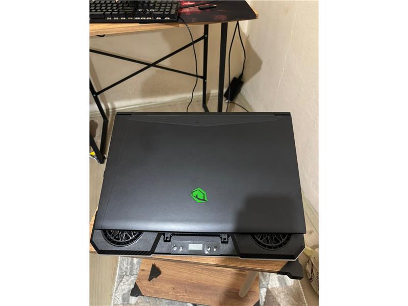temiz gaming laptop monster tulpar t7 v20.4 masaüstü sistemle takas olur 