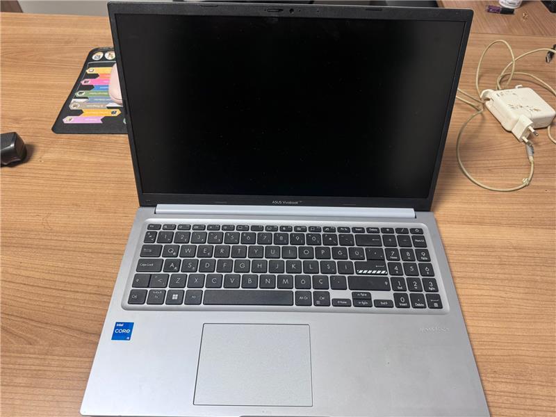 Asus vivobook