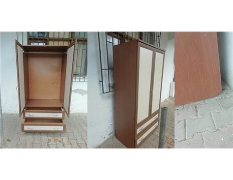 Gardırop geniş üründür detayları okuyunuz