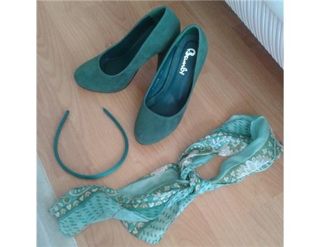sifir Bambi marka 37 numara zumrut yesili platform ayakkabi sadece 50 tl tac ve fular hediyeli #satilik #satiyorum #bambi #sifir #ayakkabi #ucuz #ikinciel #ikincielayakkabi #marka #zumrutyesili