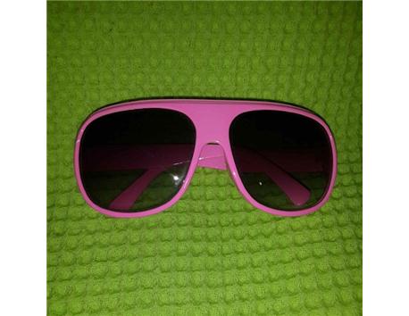 Pembe gözlük 7.5 tl 😊
