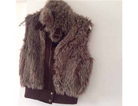Peluş yeleğimiz#markalıdır#iletişim #whatsapptan #05442622168 #benimsinbutik
