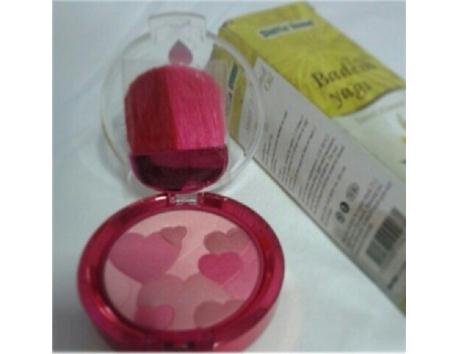 Orjinal happy booster rose physıcıans formula allık cok cok az kullanildi .fiyati cok uygun kacirmayiniz kizlar #ikincielmarka #ikinciel #makyaj #allik #bademyagihediye #rose #makeup #happybooster #orjinal #ucuz #uygunfiyat