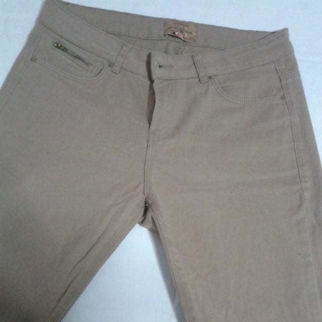 Lc waikiki kahve pantolon 10 tl.#ikinciel